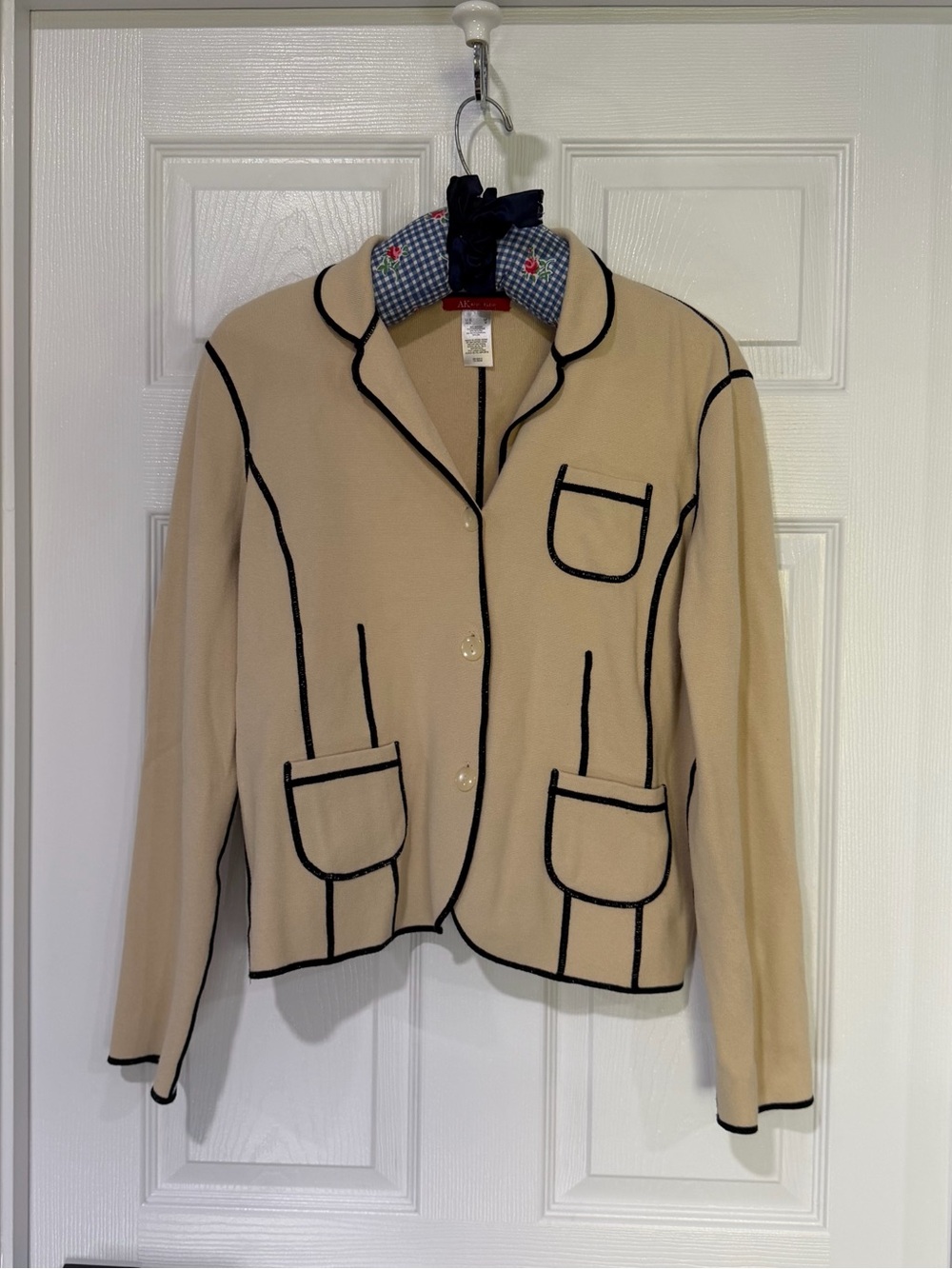 Anne Klein Beige Blazer with Black Trim